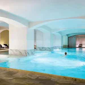 5* فندق Nh Collection Carlo Iv