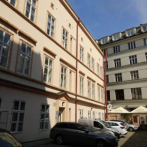 Apartman Pinkas, Prága